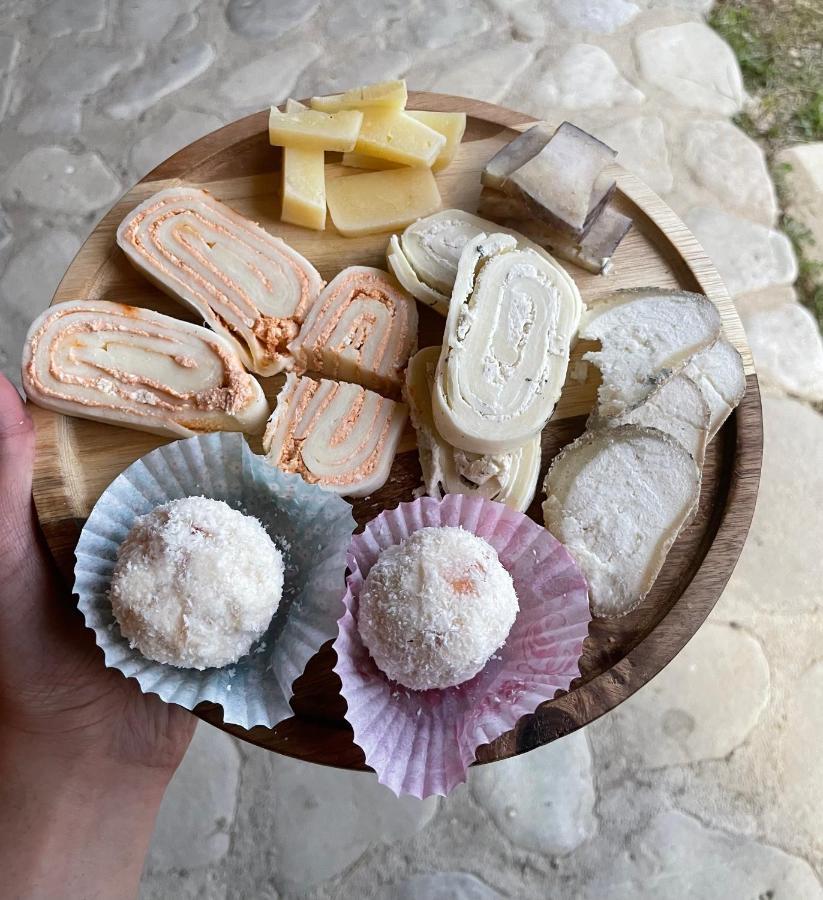 Mestvireni Telavi Esterno foto